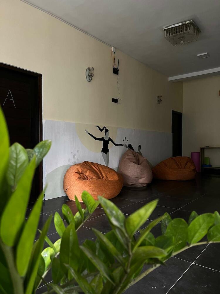 Salty Heart - Surf House, Weligama