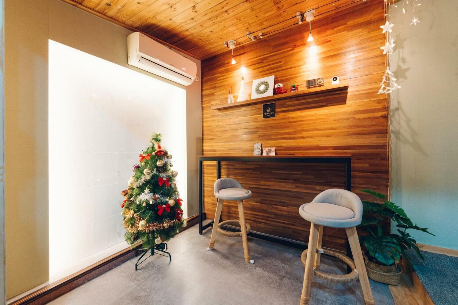 Ddm Stay, Seoul