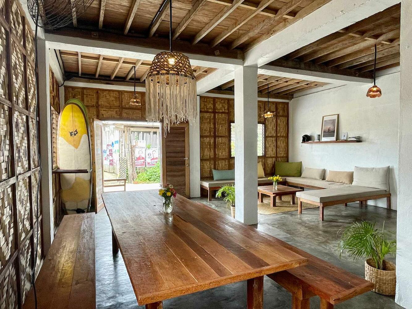 Sun & Surf Hostel, Siargao