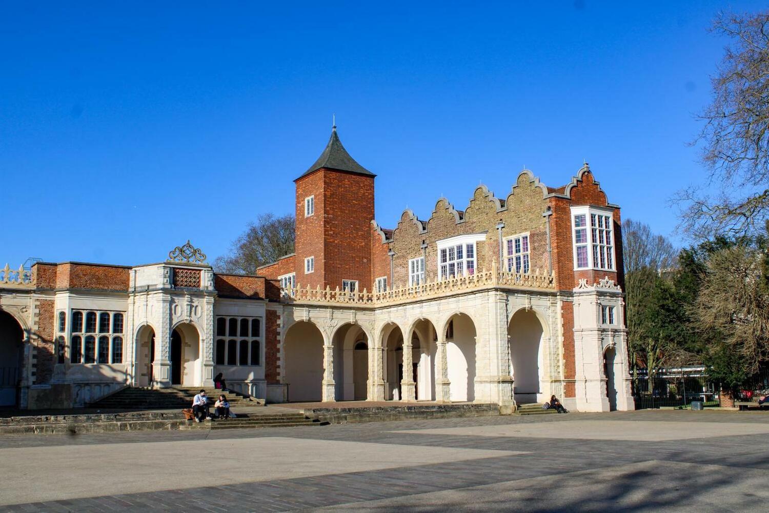 Safestay London Kensington Holland Park, London