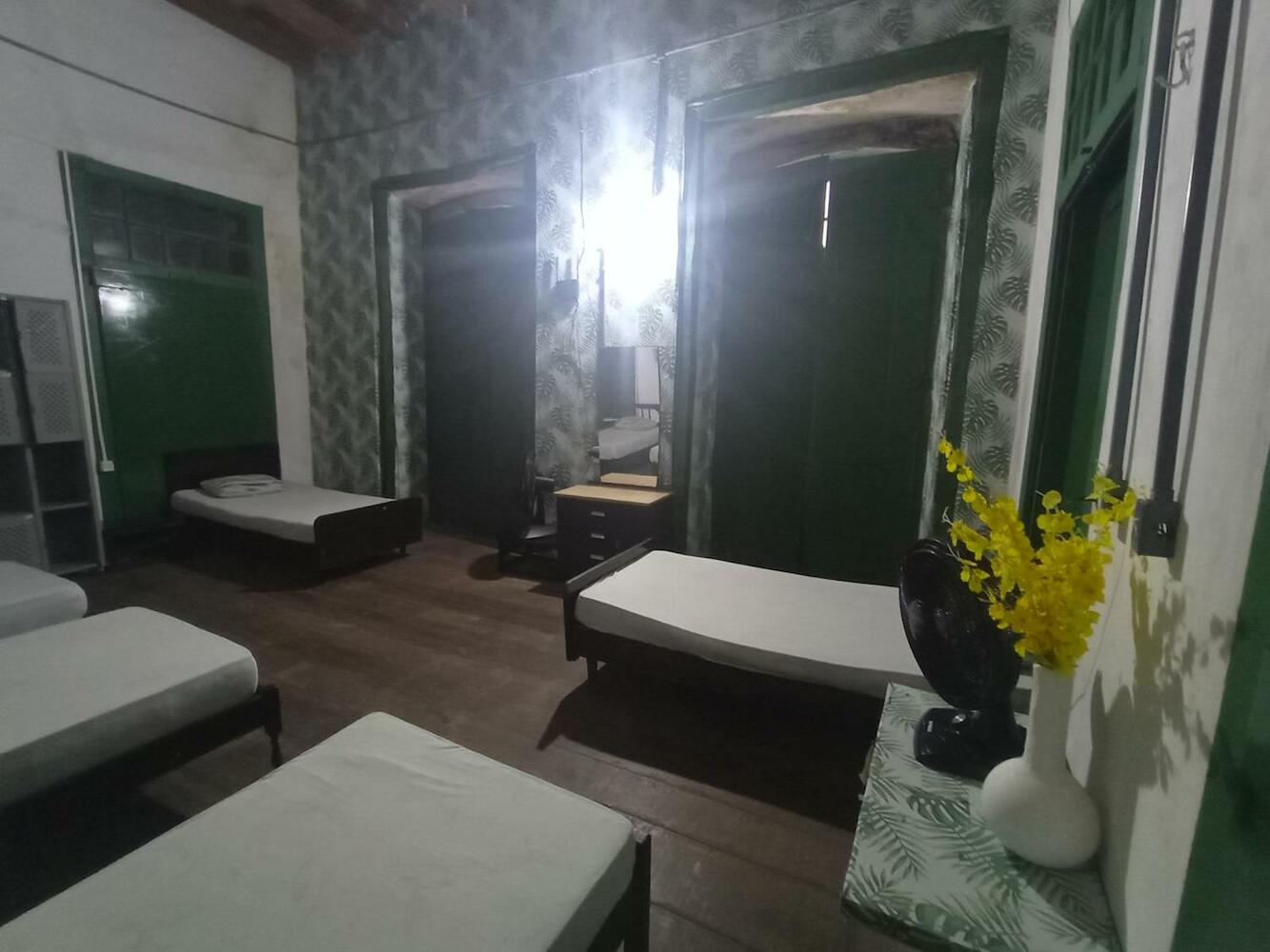 Hostel L B, São Luís