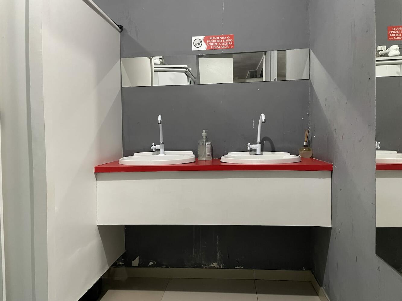 Hostel Leal Loyalty, Maceió
