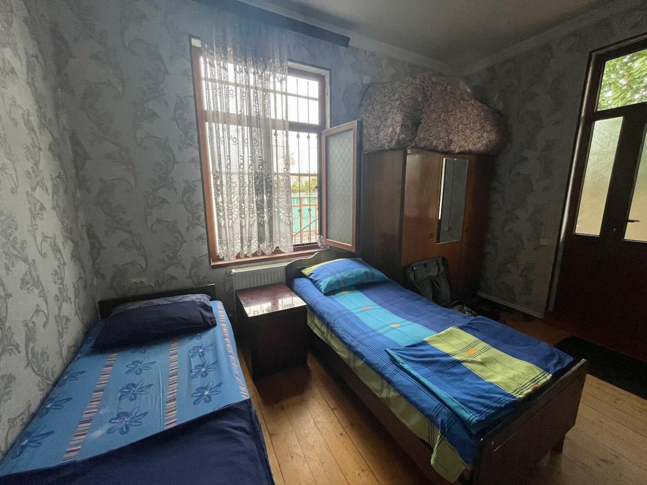 Huseyn Houses