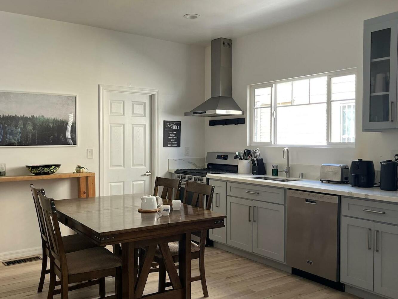 Green House, Los Angeles