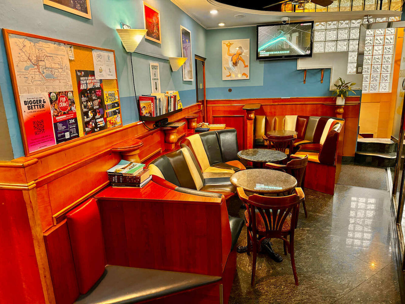 Aladin Hostel