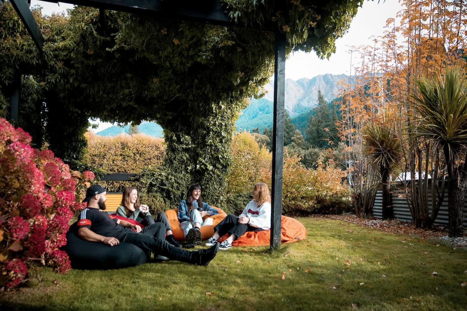 The Black Sheep Backpackers, Queenstown