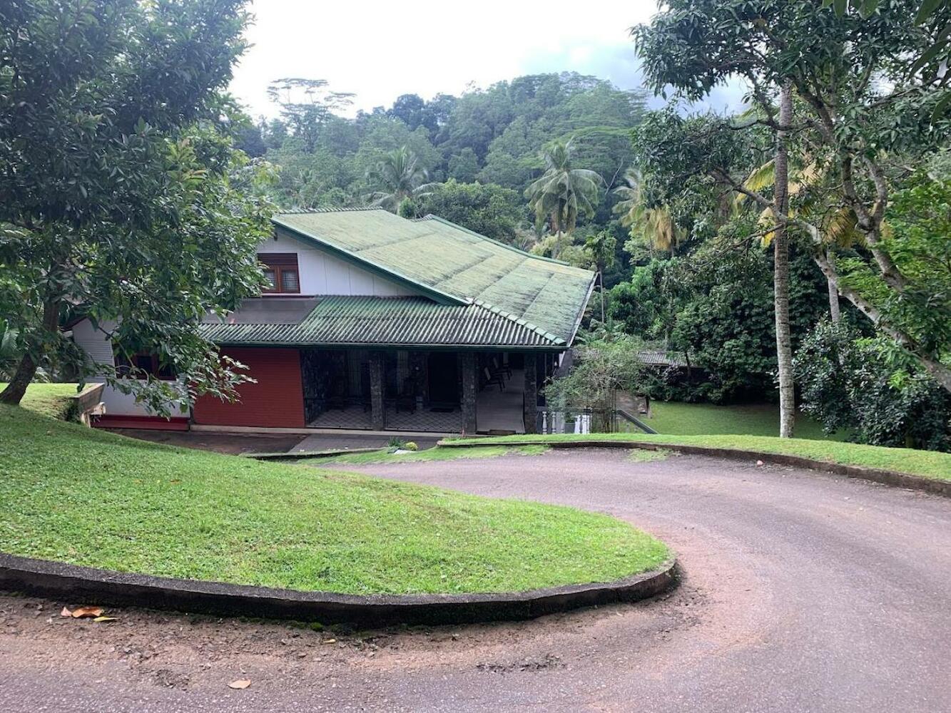 Eden Kandy, Kandy