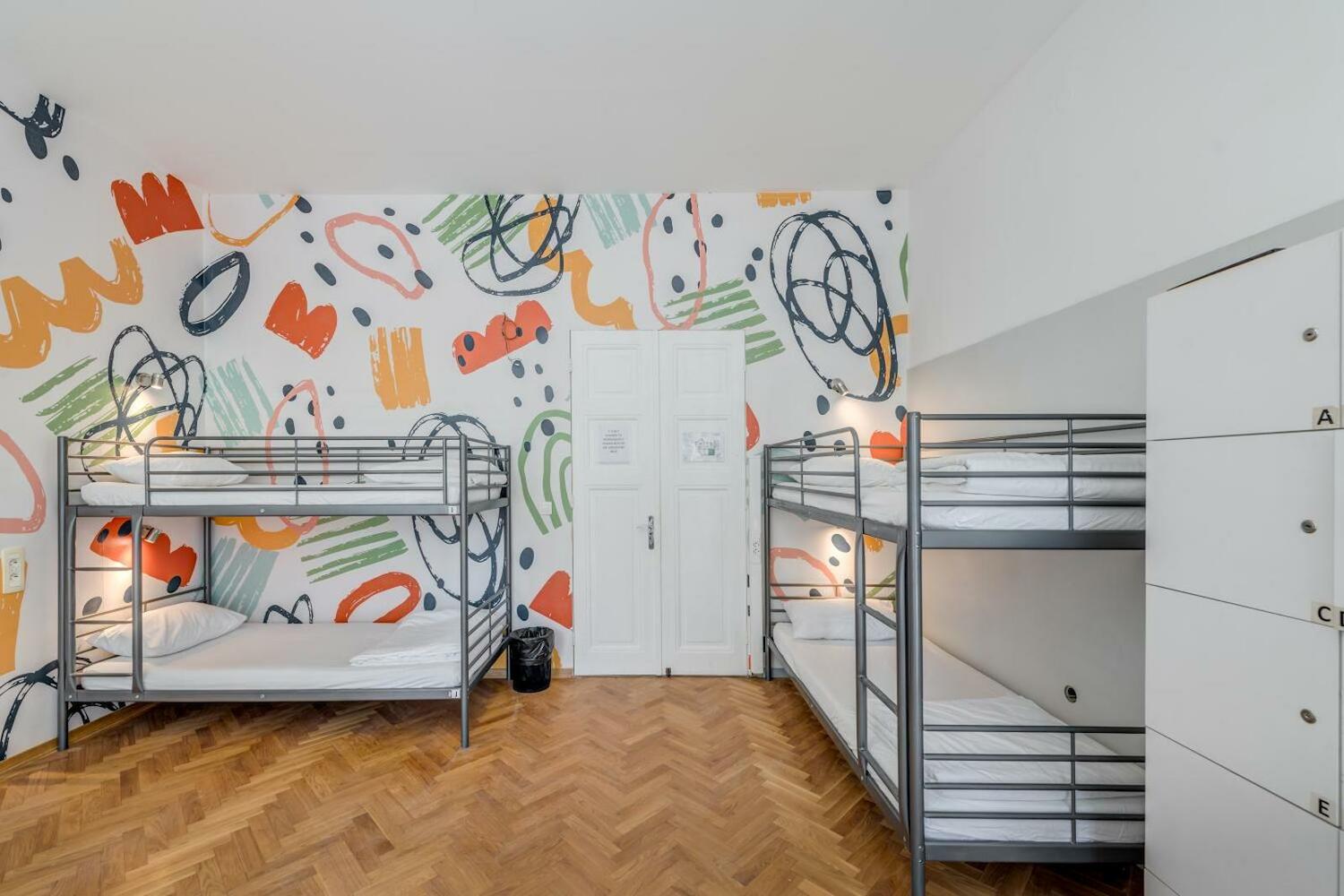 Adriatic Hostel – Youth Only, Split
