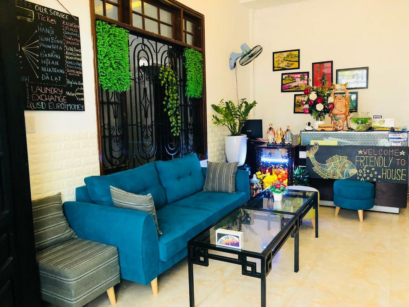 Friendly House Hostel