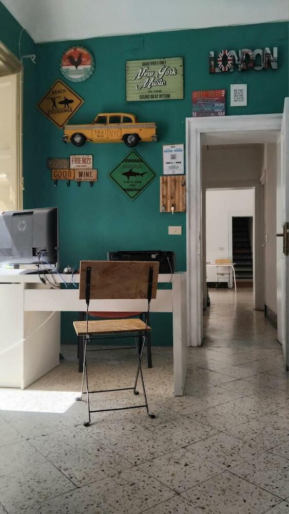 Sunshine Hostel
