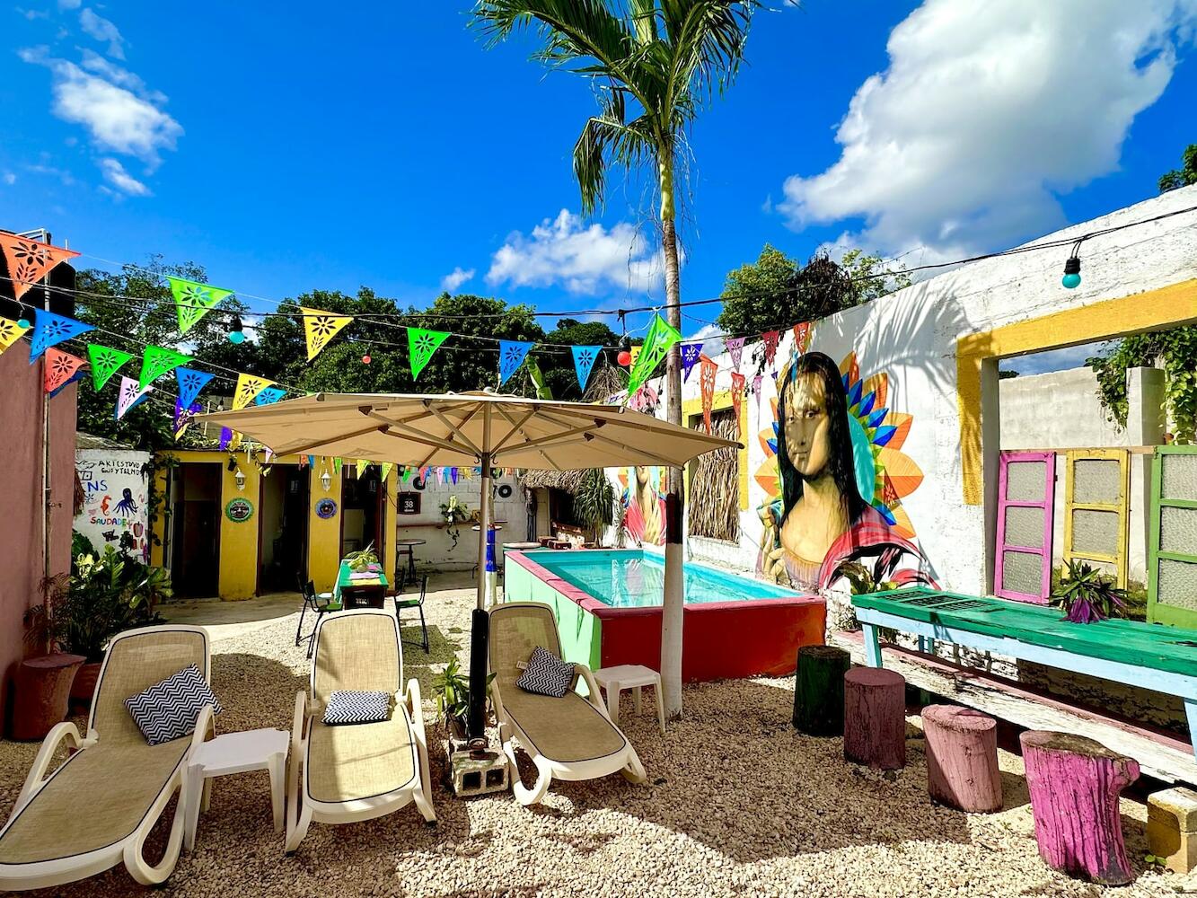 Hostal Guacamayas, Valladolid