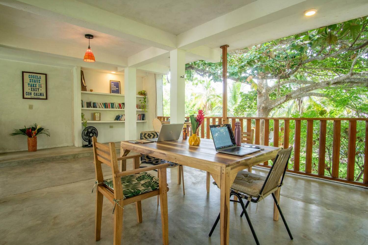 Casa Chapolin, Palomino