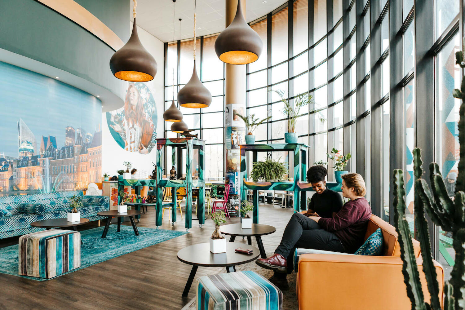The Hague Teleport Hotel & Hostel