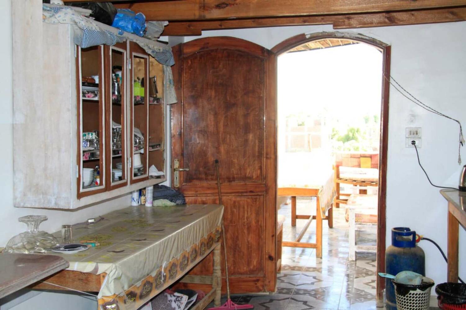One Love Guesthouse & Restaurant