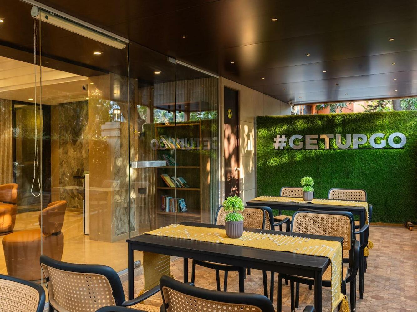 The Hosteller Mumbai, International Airport, Mumbai