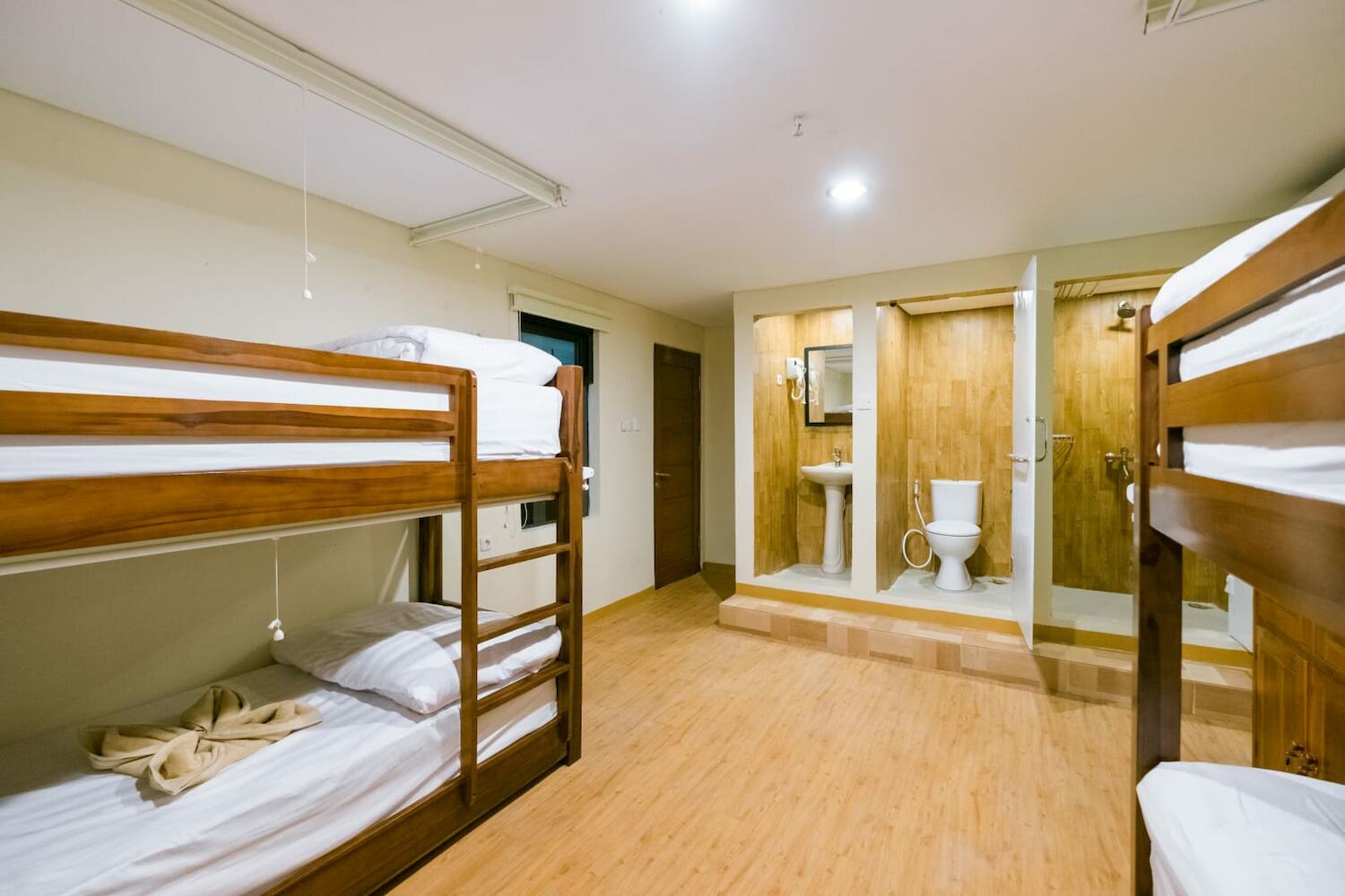 Caroline Hostel