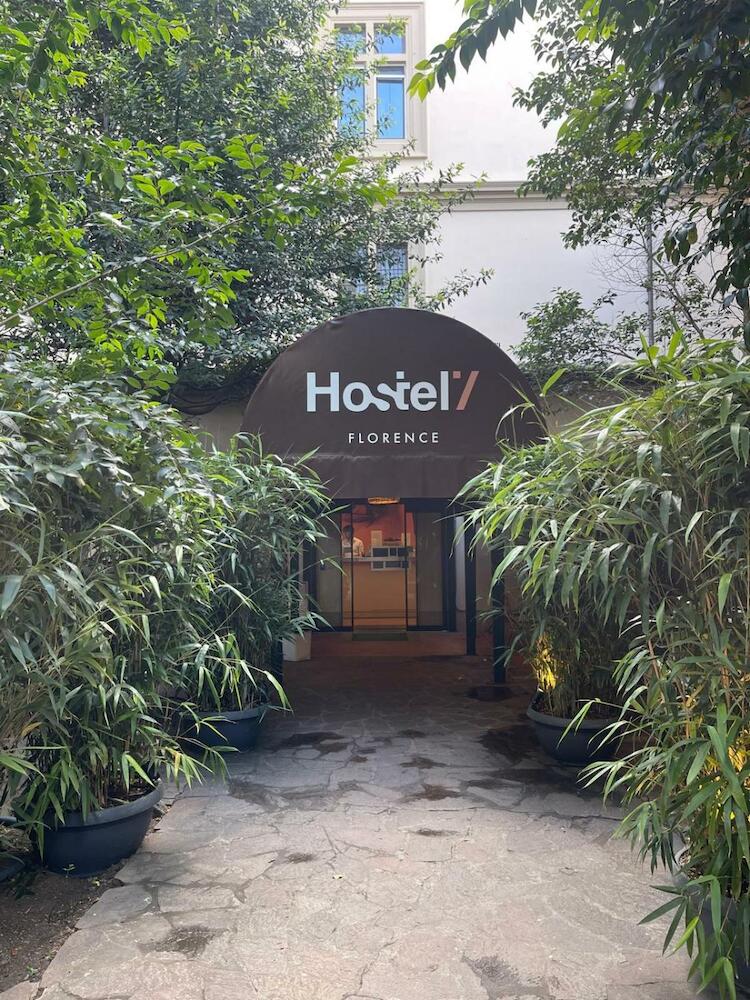 Hotel & Hostel 7, Florence