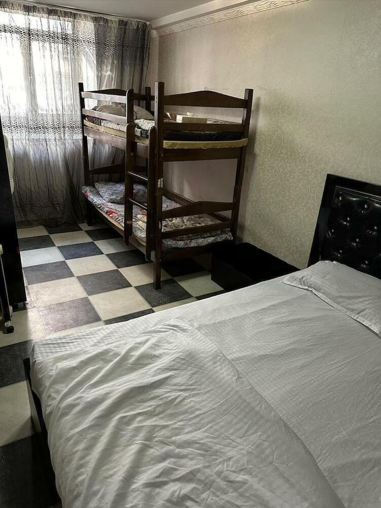 west hostel, Yerevan