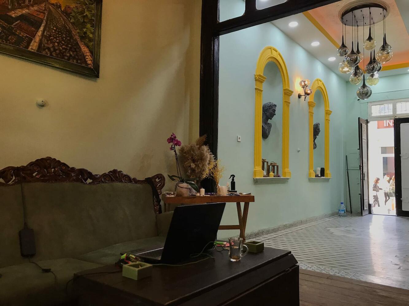 Vakana House Hostel