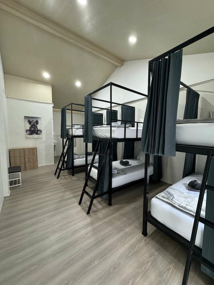 Lingling Hostel, Koh Phangan