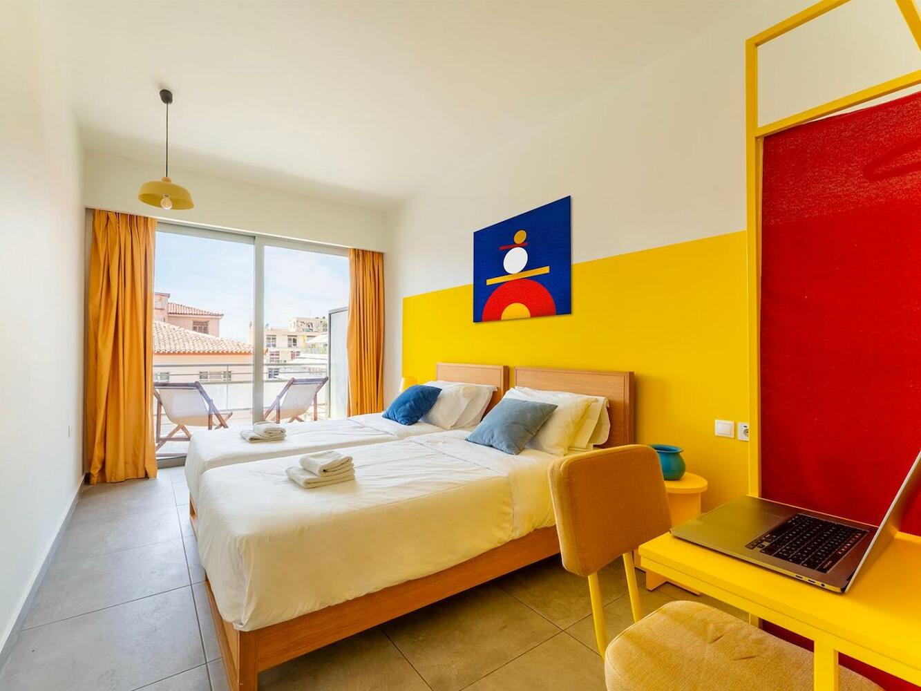 Yellowsquare Athens, Athens