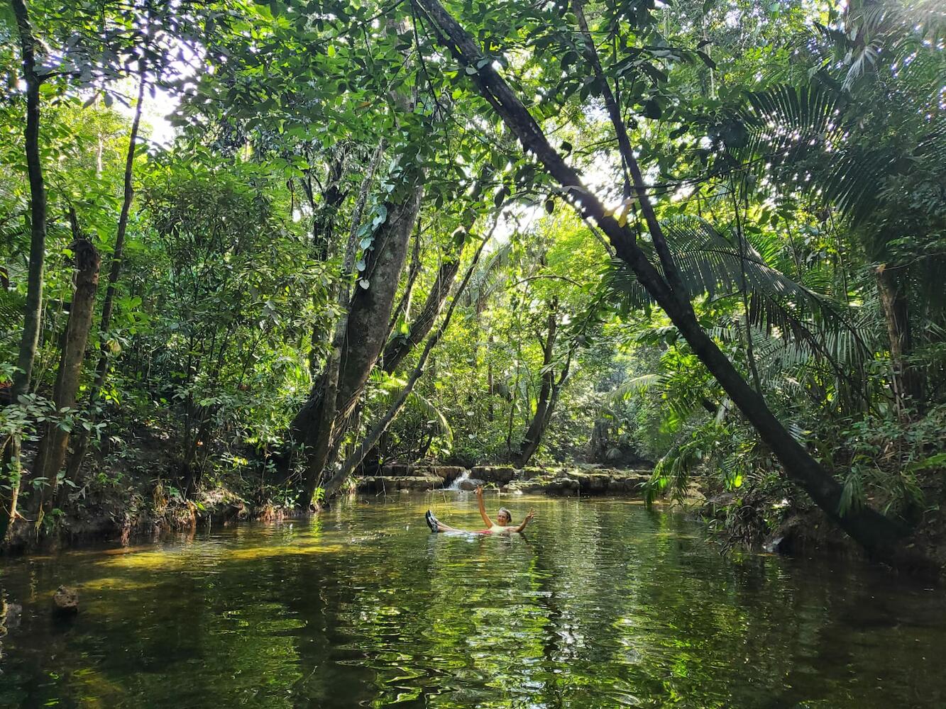 Lower Dover, San Ignacio