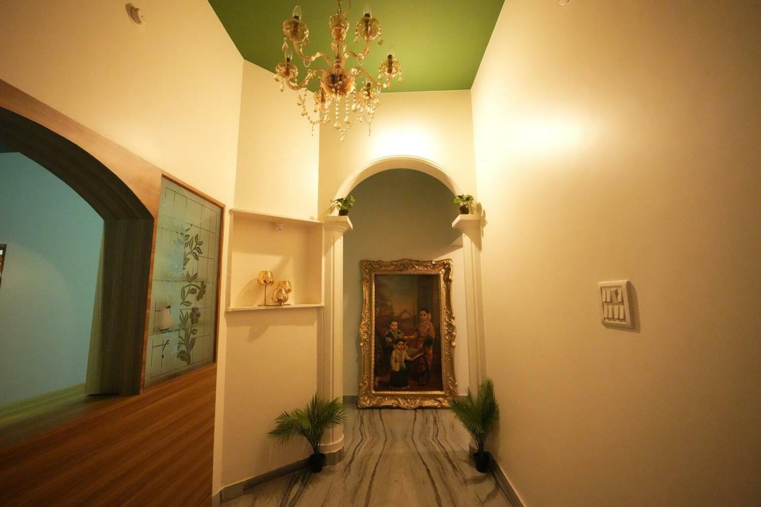 Palace Hostel By Borrbo, Mysore