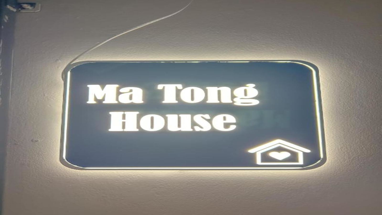 MaTong Hosted & MT Gallery New Friend Phuket, Phuket City