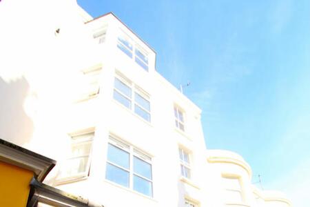 Seadragon Backpackers, Brighton