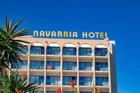 Navarria Hotel
