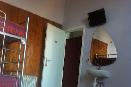 The82 Hostel, Brussels
