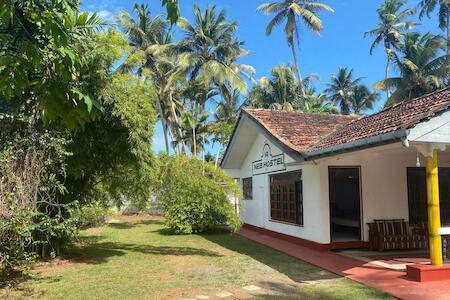 Neb Hostels, Unawatuna