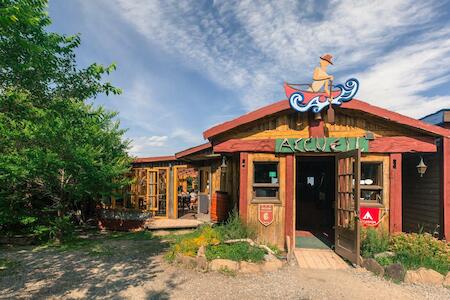 Best Party Hostel: Auberge/Chalet Griffon Aventure, Gaspé
