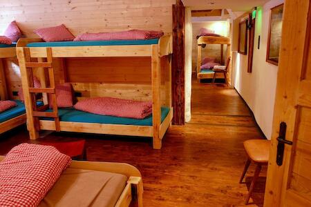 Mejor para Viajero Solo: Hostel Weisses Rössl, Leutasch Mejor para Viajero Solo: Hostel Weisses Rössl, Leutasch