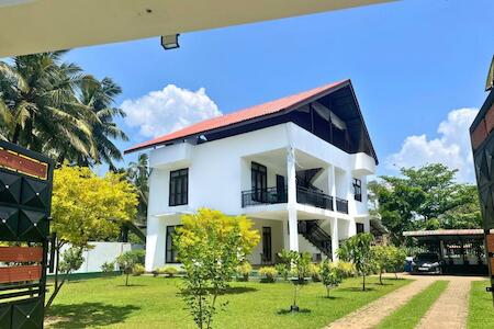 Best Party Hostel: Curly Hostel, Negombo