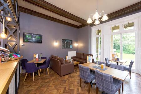 Best Party Hostel: HI - YHA Bath - Bathwick Hill Hostel, Bath