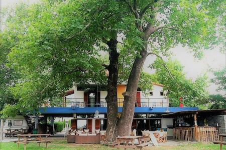 Summit Zero Hostel, Litohoro