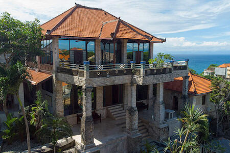 The Uluwatu Estate, Uluwatu