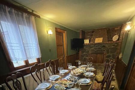 Milorava's Guest House & Wine Cellar