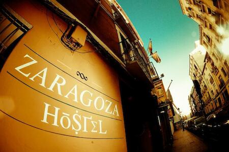 Be Zaragoza Hostel, Zaragoza