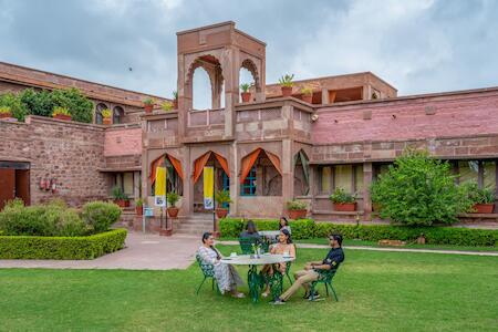 The Hosteller Heritage Palace,