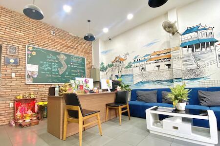 Vy Da Backpackers Hostel