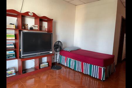 Casa Robles - Your Stay Near Airport