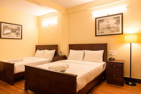 Aakash Rooms & Cottages