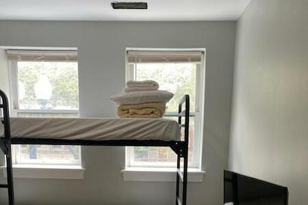 Mayflower Hospitality Hostel, Washington