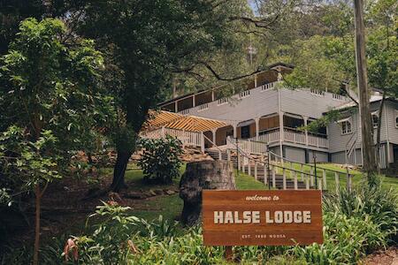 Best for Solo Traveler: YHA Noosa Heads Halse Lodge, Noosa