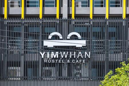 Yimwhan Hostel & Cafe