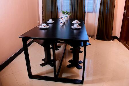 Nestova Hostel, Nkunjila Nestova Hostel, Nkunjila