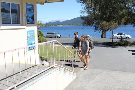 Te Anau Lakefront Backpackers