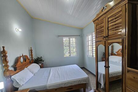Jamaica Irie Hostel